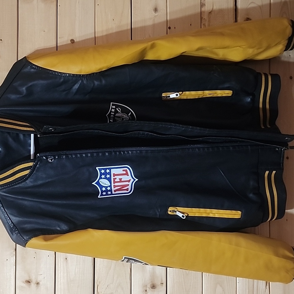 NFL Raiders Bomber Jacket Size Large